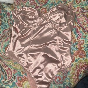 Baby pink corset